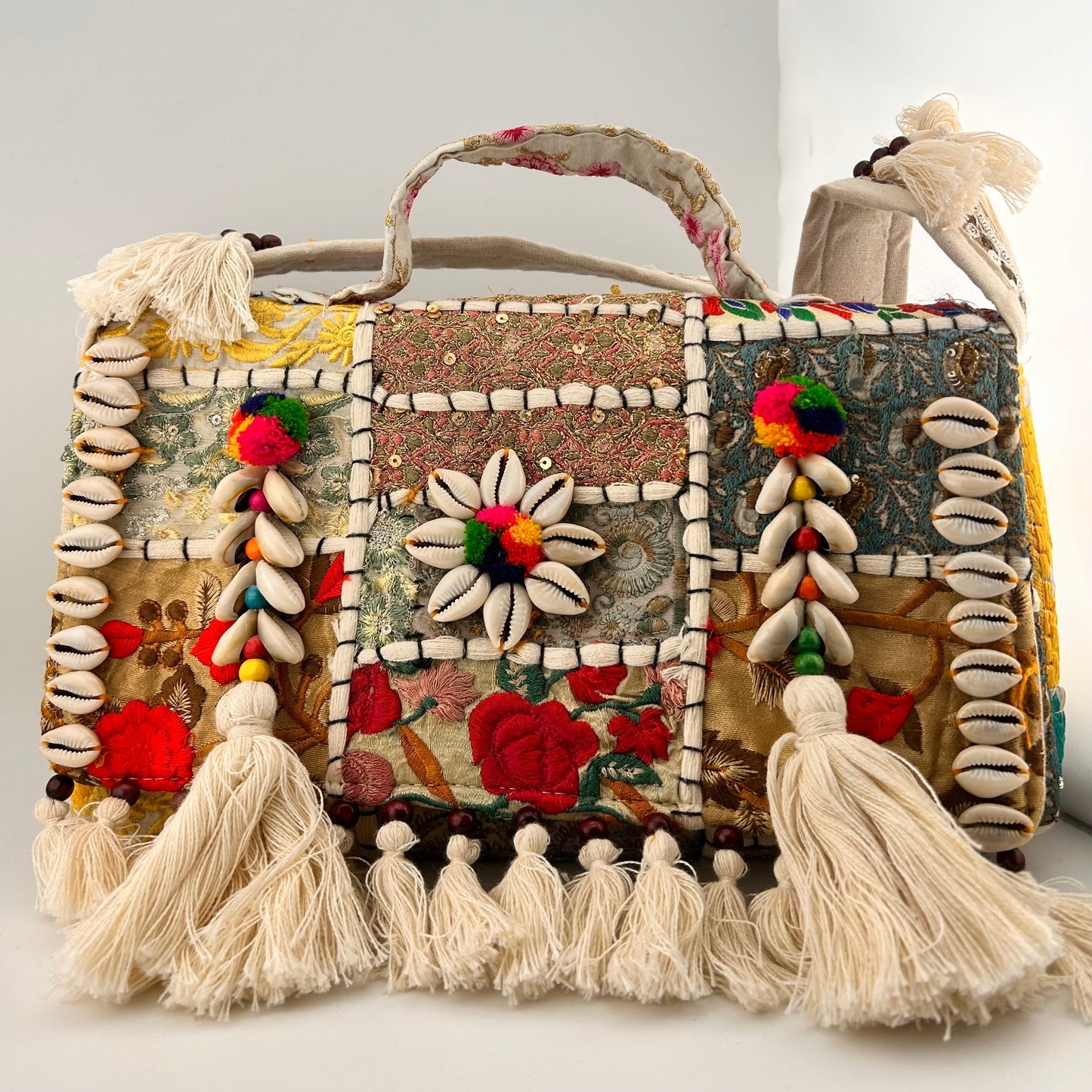 Boho Soul – White upcycled handbag with cowrie shells, embroidery & tassels