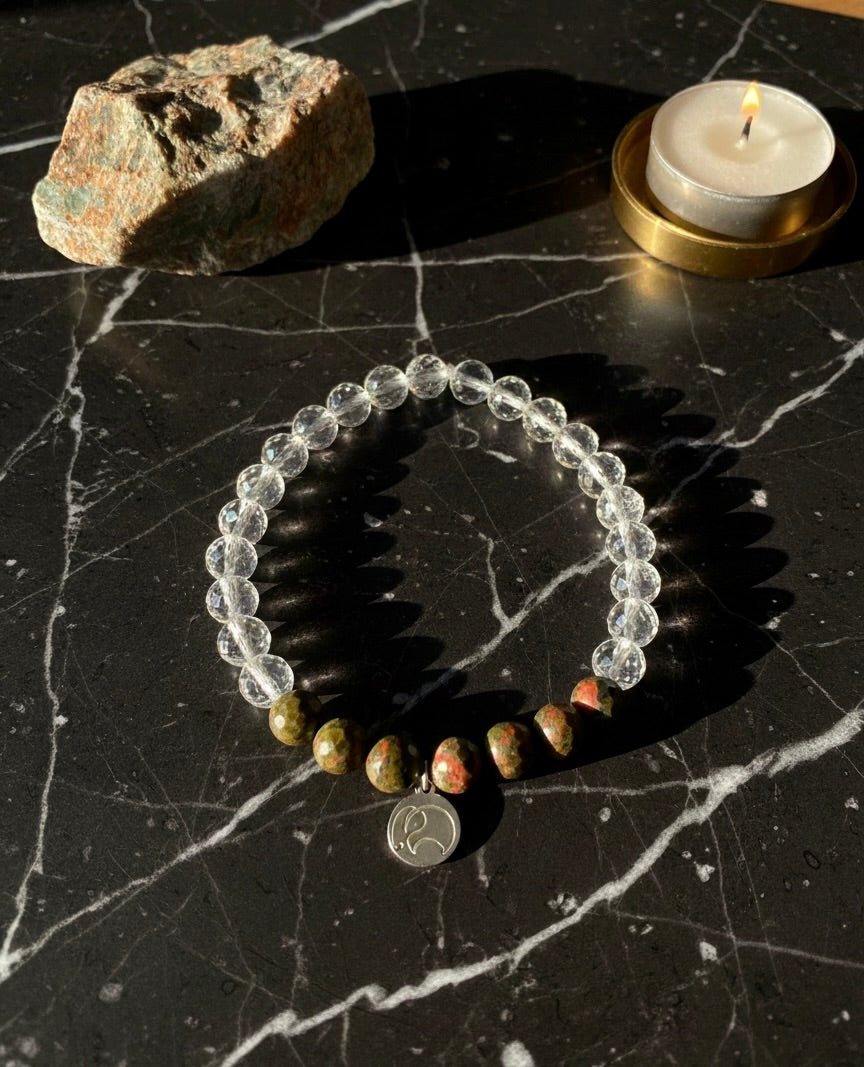 Pure Harmony - Mala Armband: Bergkristall und Chrysopras