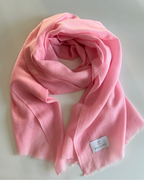 Angora scarf rose quartz - tender embrace