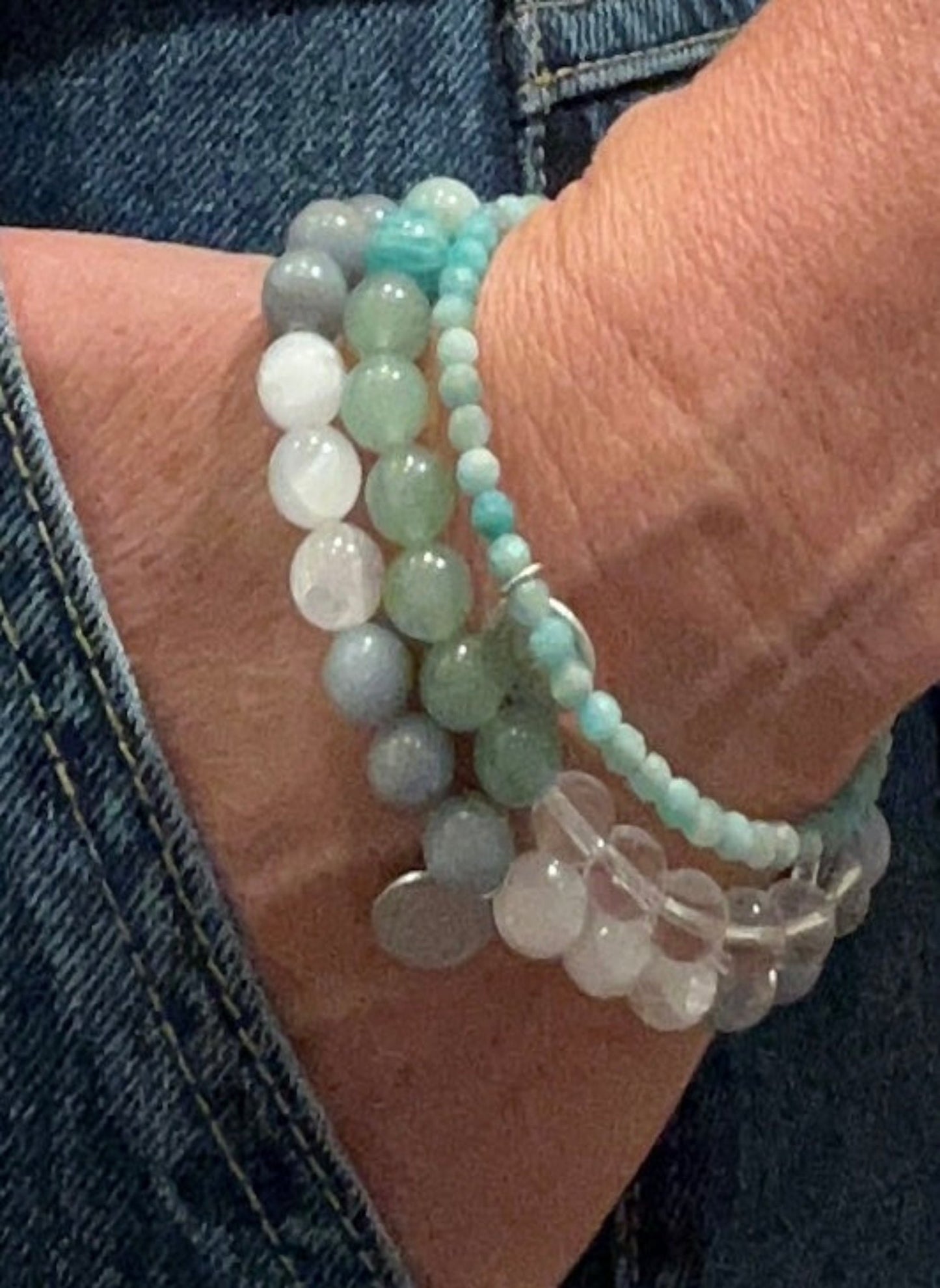 Tranquil Heart – Mala-Armbandset aus grünem Aventurin, Amazonit, Chalcedon, Angelit & Selenit