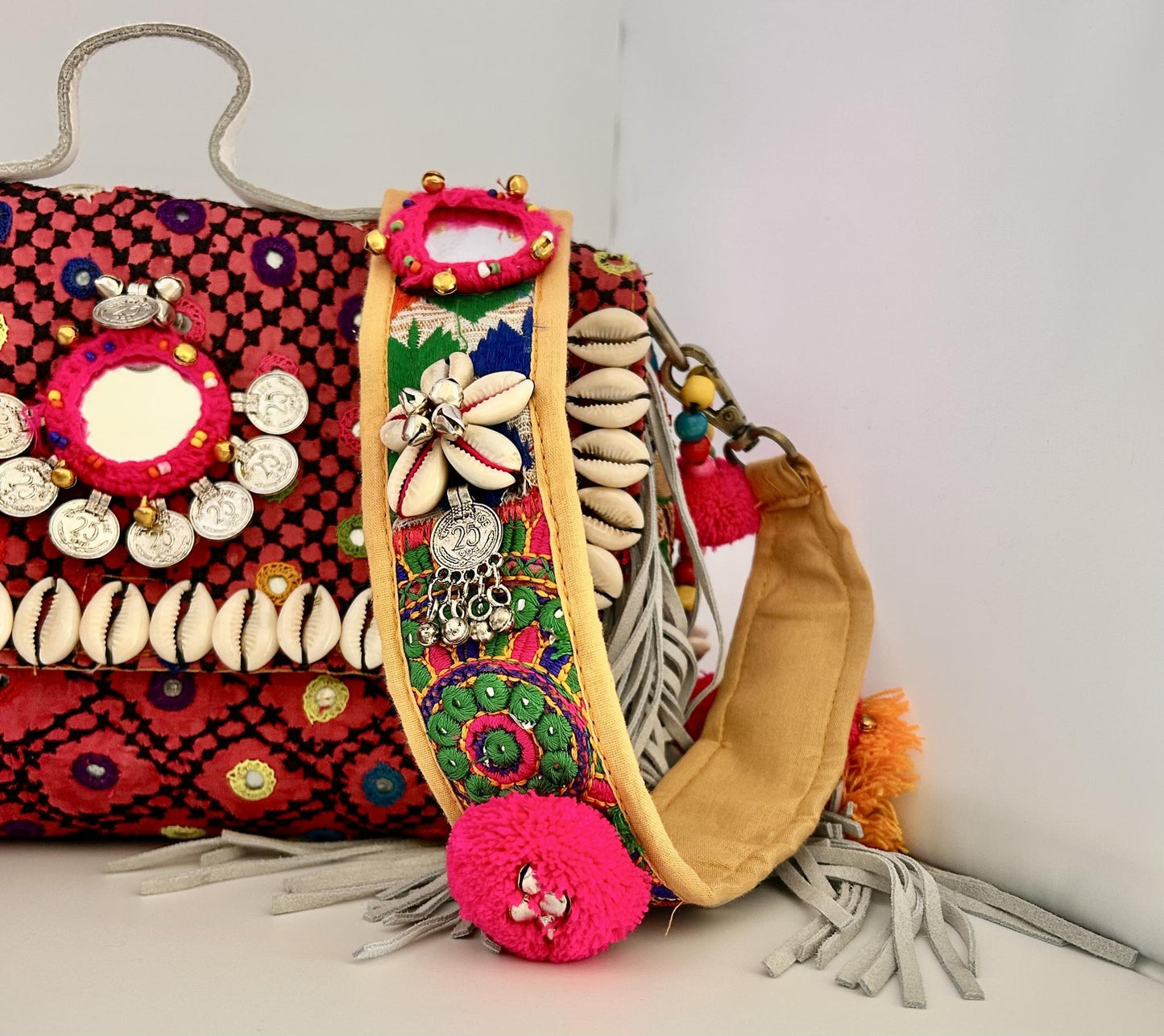 Boho Queen – Pink upcycled handbag with embroidery, mirrors & cowrie shells