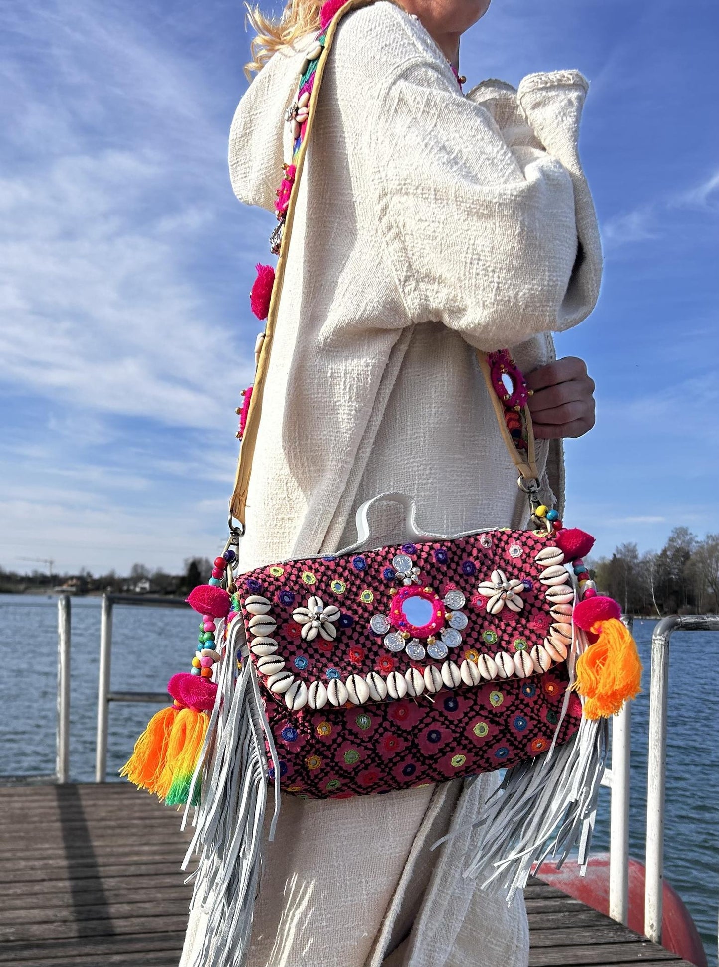 Boho Queen – Pink upcycled handbag with embroidery, mirrors & cowrie shells