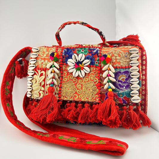 Boho Soul – Red upcycled handbag with cowrie shells, embroidery &amp; tassels