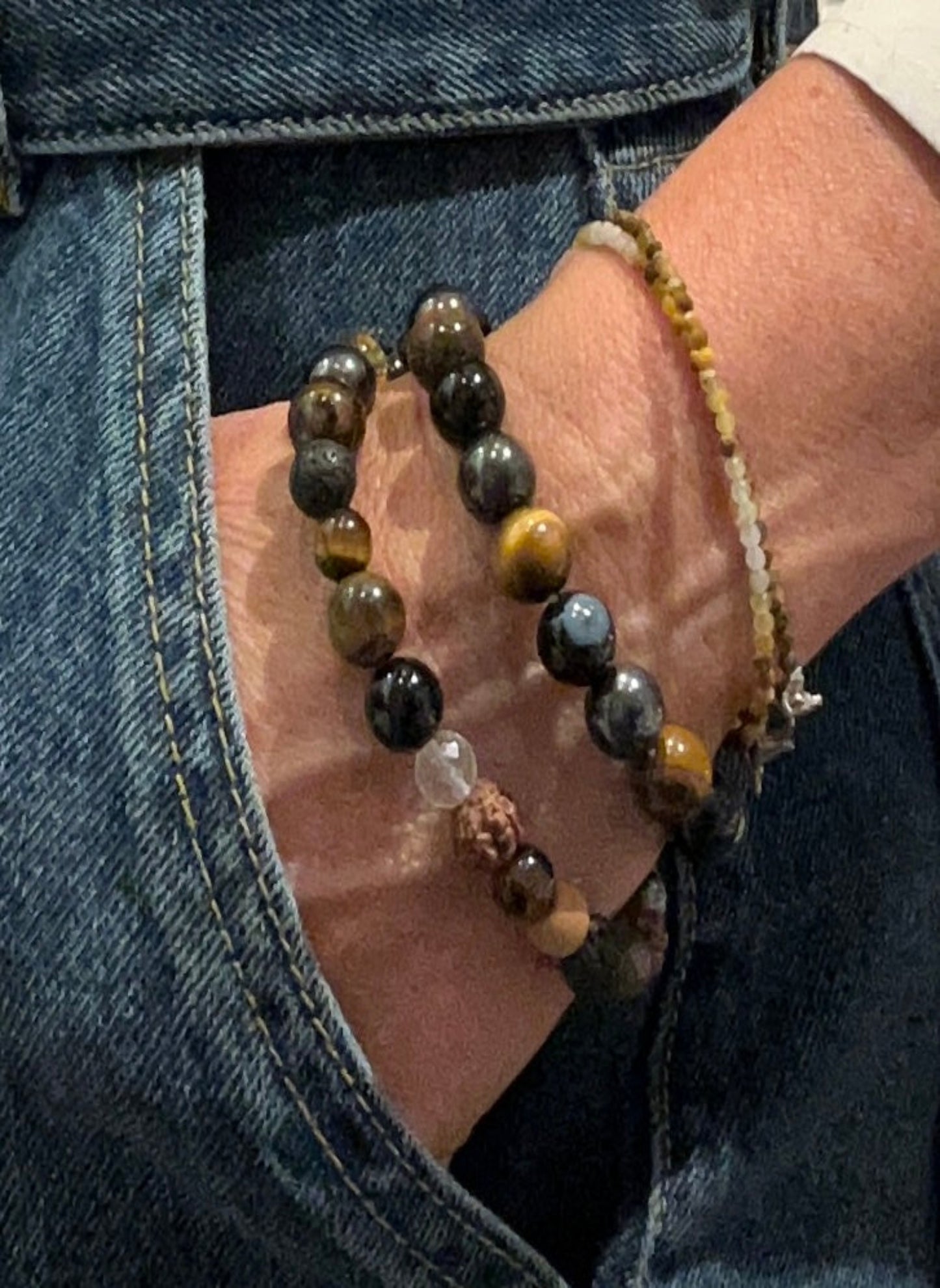 Guardian Spirit – Mala-Armbandset aus Tigerauge, Obsidian & Rudraksha