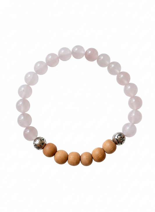 Blossom of compassion - Mala Armband: Rosenquartz und Sandelholz